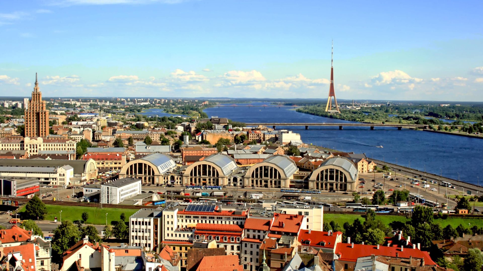 Stadtpanorama von Riga in Lettland