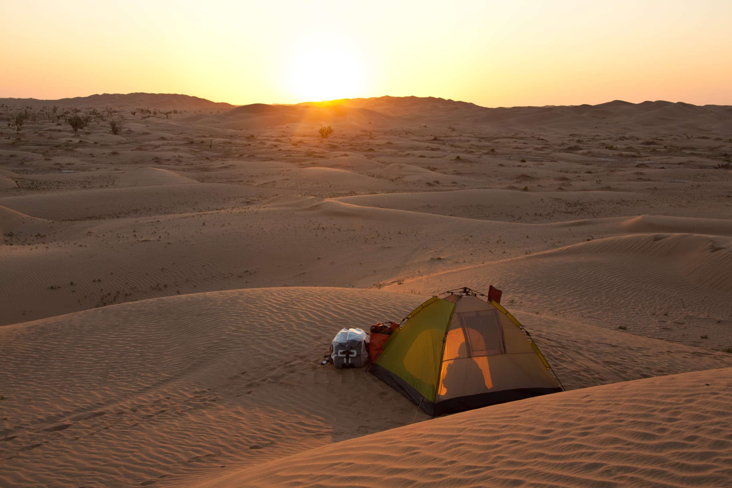 Camping unter Sternen in der Wüste des Oman