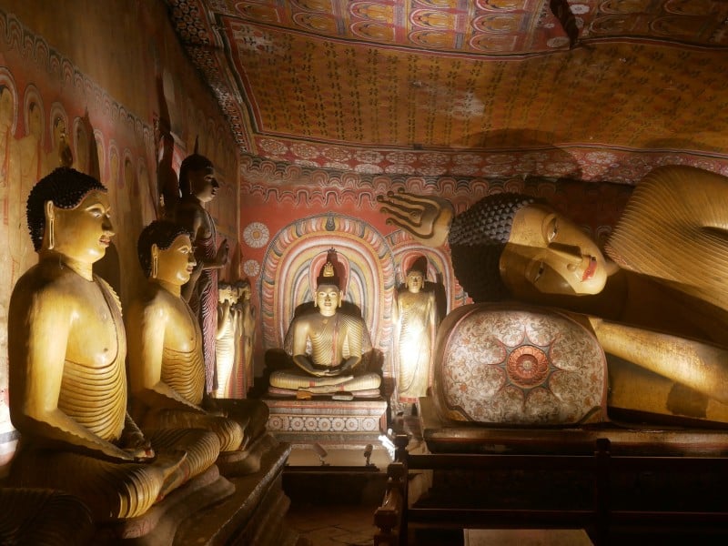 Höhlentempel Innen - Dambulla- Sri Lanka