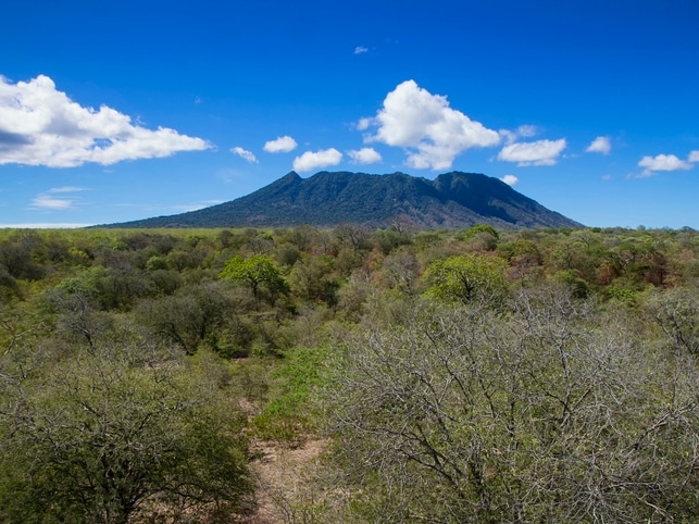 Vulkan - Baluran NP - Indonesien