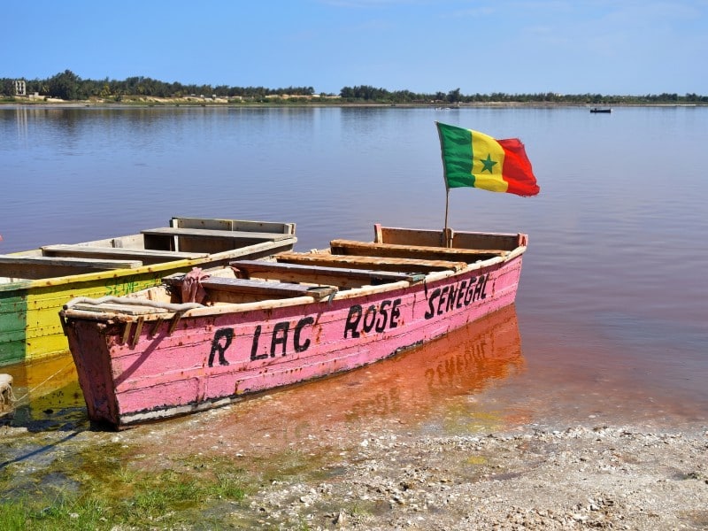 Boot & Flagge - Lac Rose - Senegal
