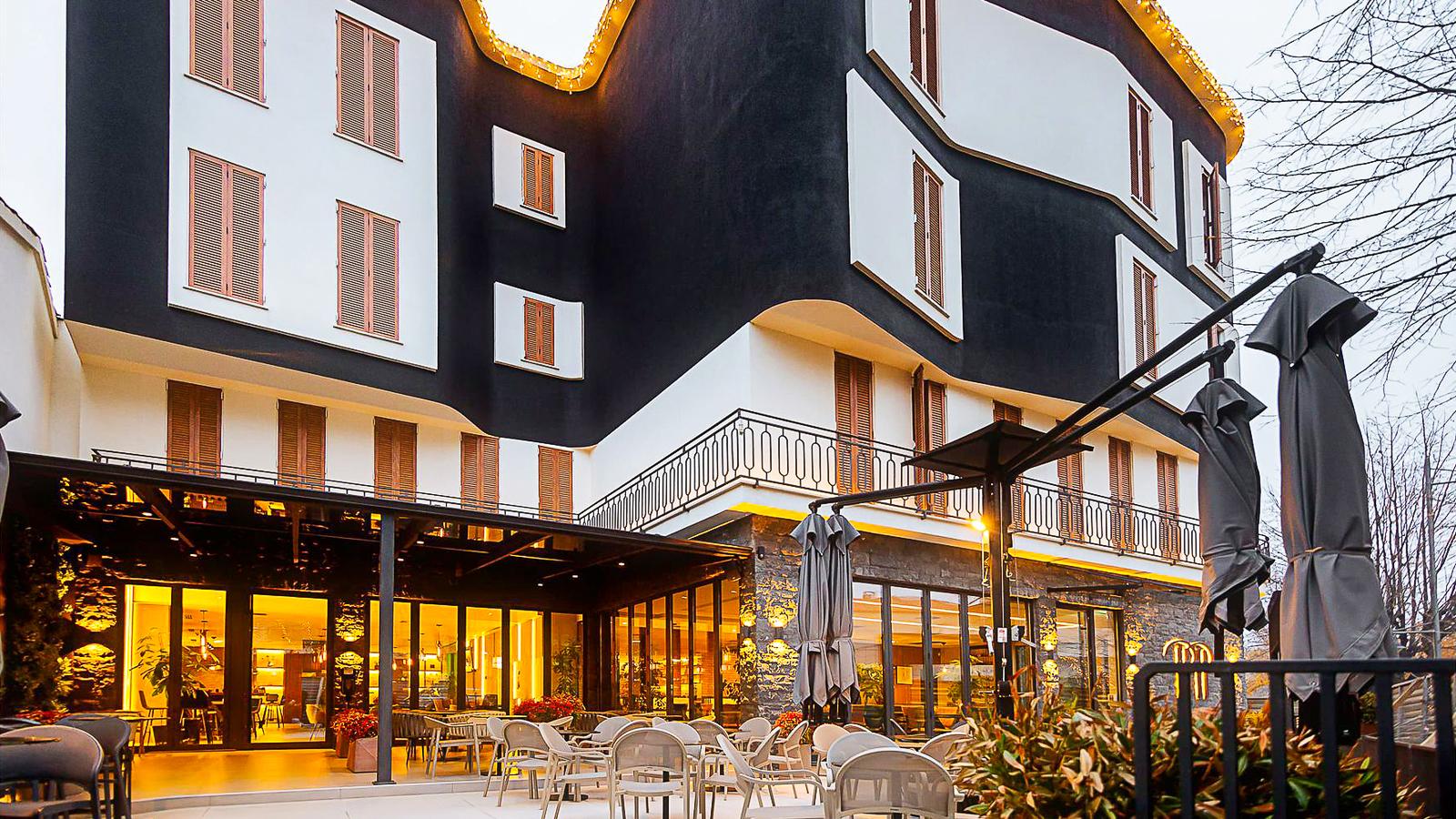 Park Plaza Hotel