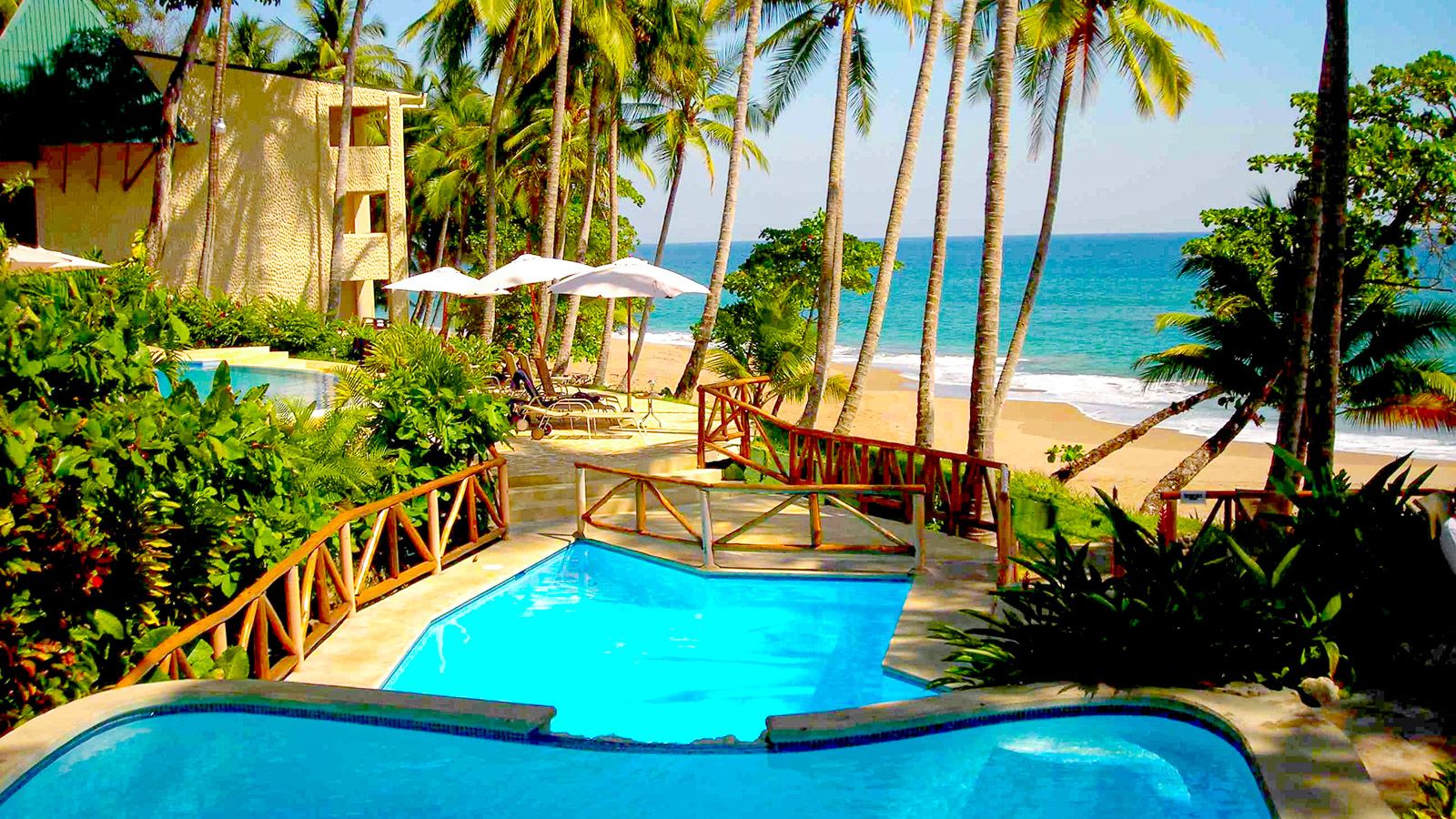 Hotel Tango Mar