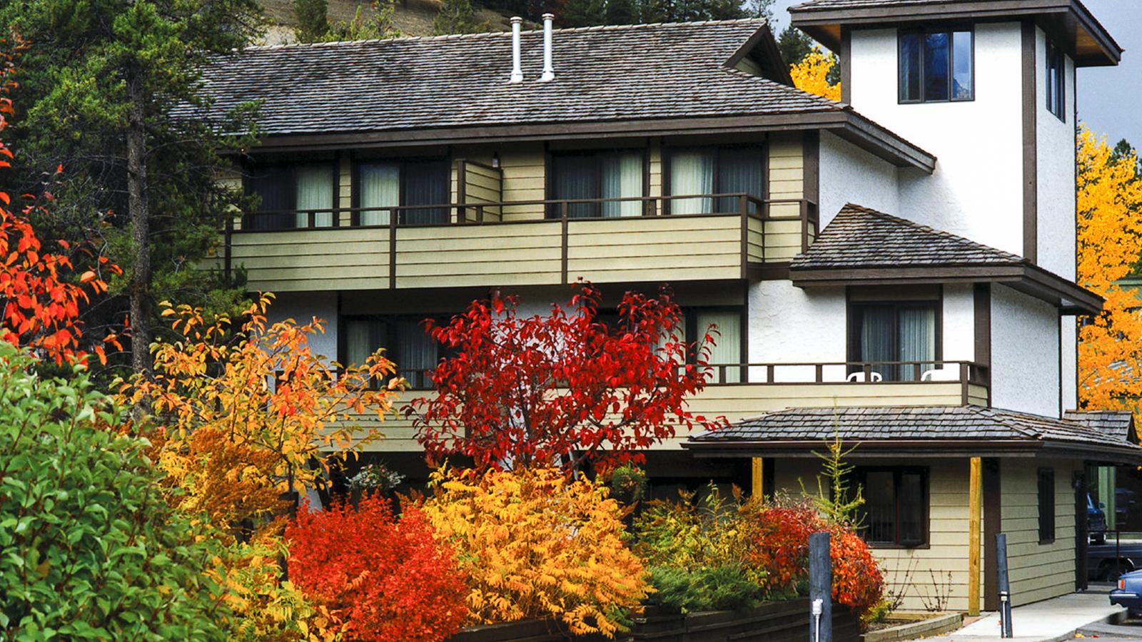 Jasper Inn & Suites