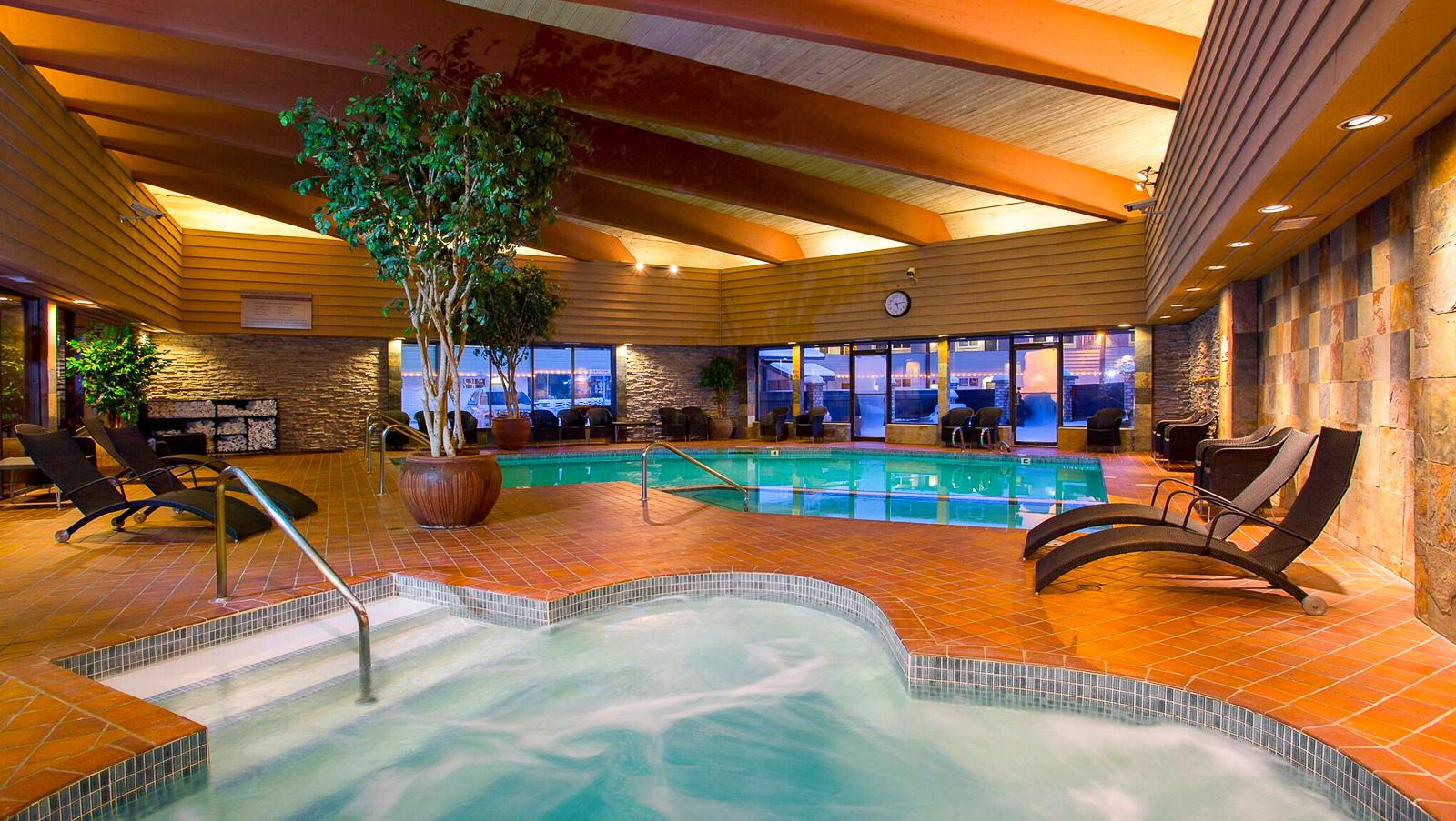 Jasper Inn & Suites