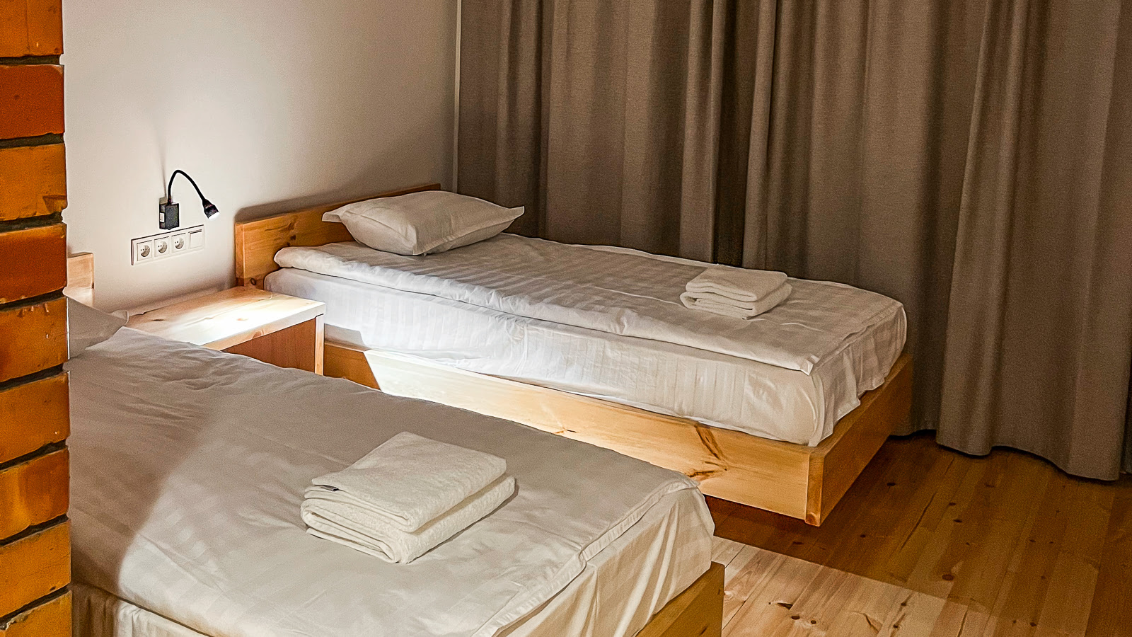 Kemin Guest House Room