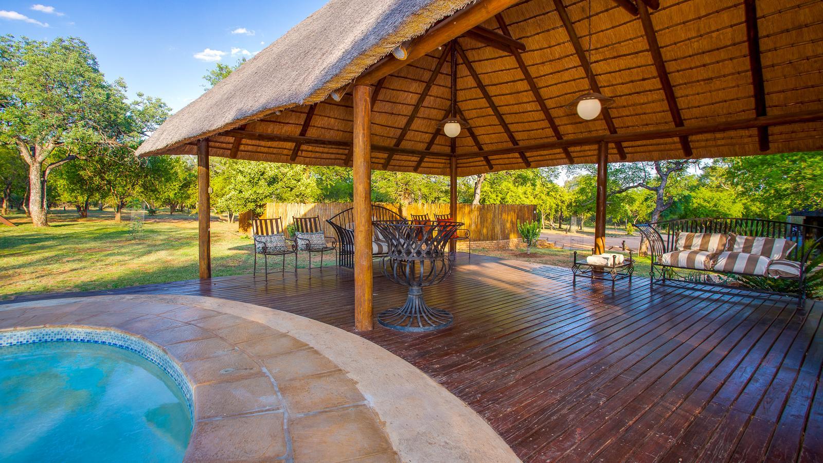 Kubu Bush Lodge