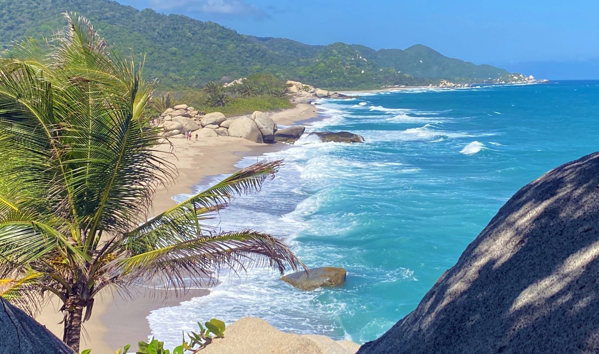 Strandpanorama im Tayrona NP
