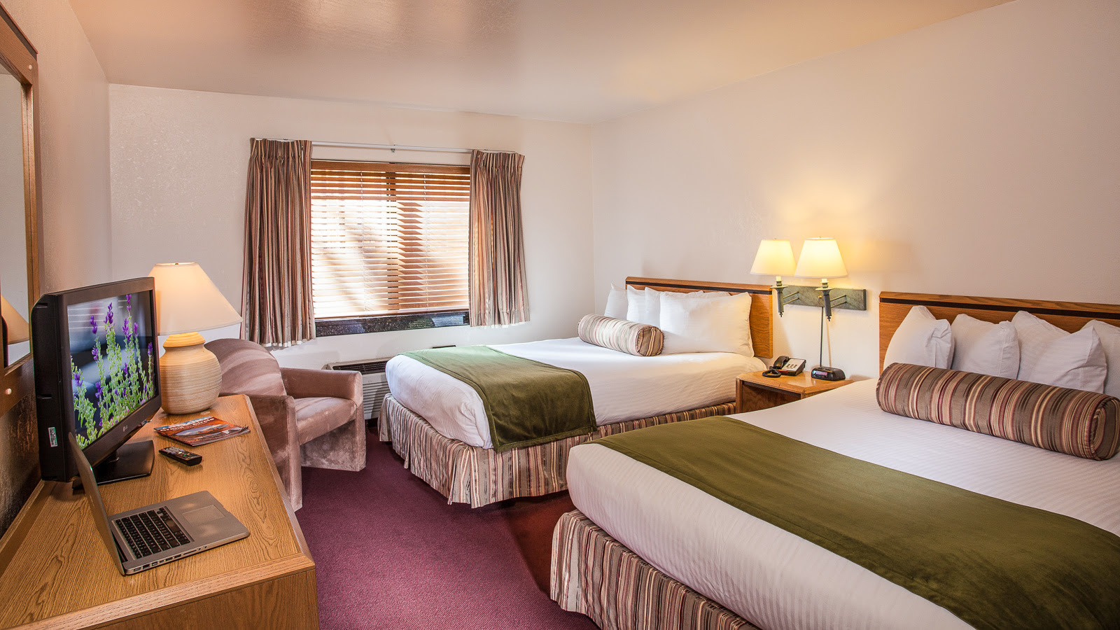 Grand Canyon Plaza Hotel