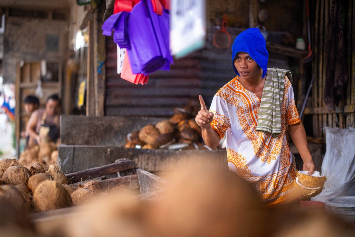 Kokosnüsse auf einem Markt in Manila
