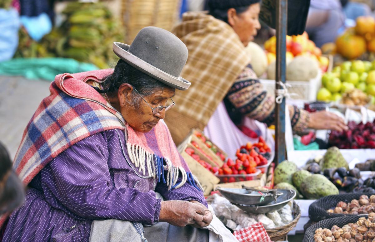 Marktimpressionen von La Paz: Einblick in den Alltag auf dem Markt in Bolivien