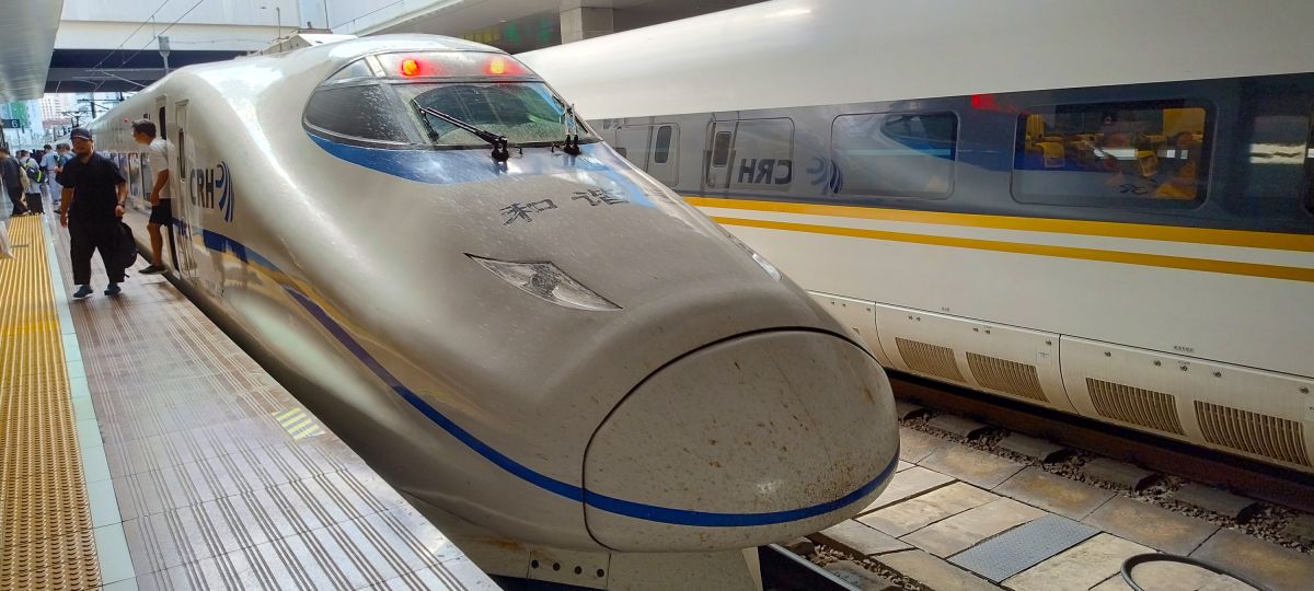 Schnellzug in China: Erleben Sie komfortable Reisen mit dem Hochgeschwindigkeitszug