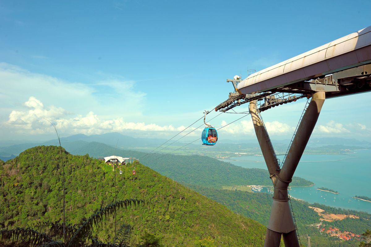Skycab auf Langkawi: Entdecken Sie die Natur und Berglandschaft in Malaysia