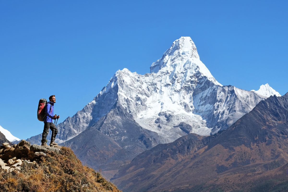 Abenteuerliche Trekking-Tour in Nepal zum beeindruckenden Ama Dablam