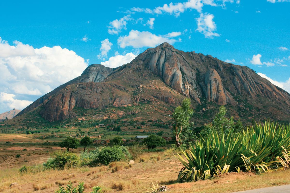 Entdecken Sie das beeindruckende Isalo-Gebirge in Madagaskar