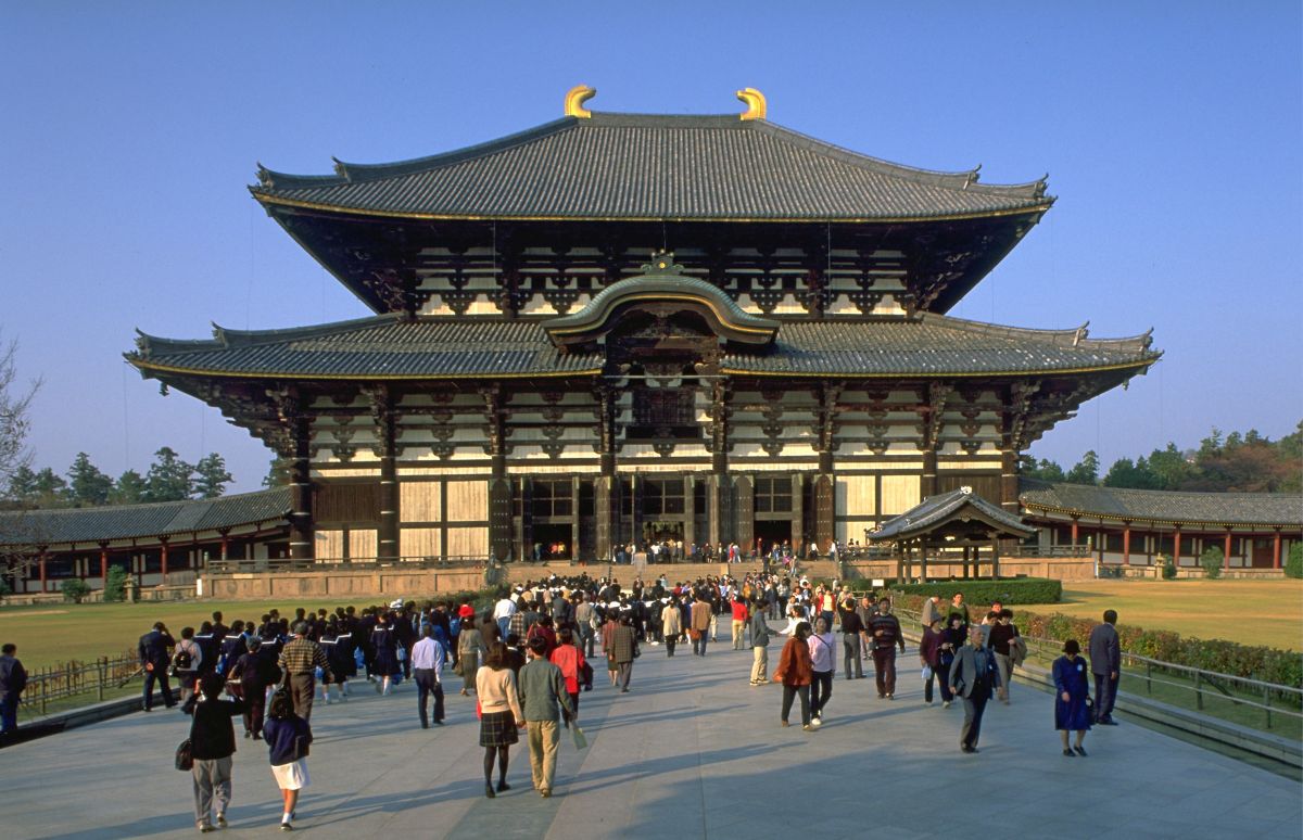 Besuch des Todaiji Tempels in Nara, Japan – Ein architektonisches Meisterwerk