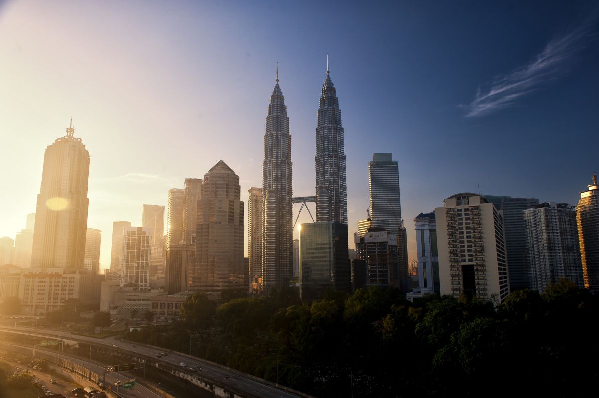 Die majestätischen Petronas Twin Towers in Kuala Lumpur, Malaysia, erleben