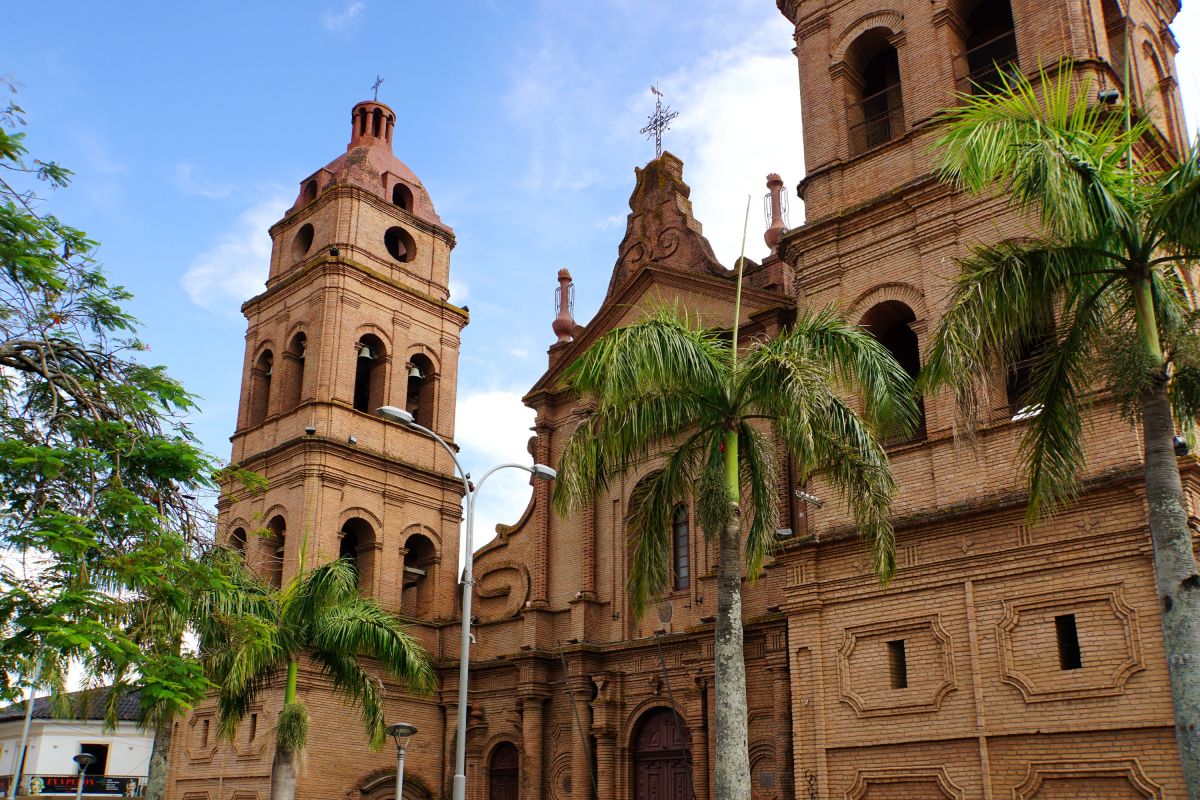 Besuchen Sie die Kathedrale San Lorenzo in Santa Cruz, Bolivien – ein kulturelles Highlight