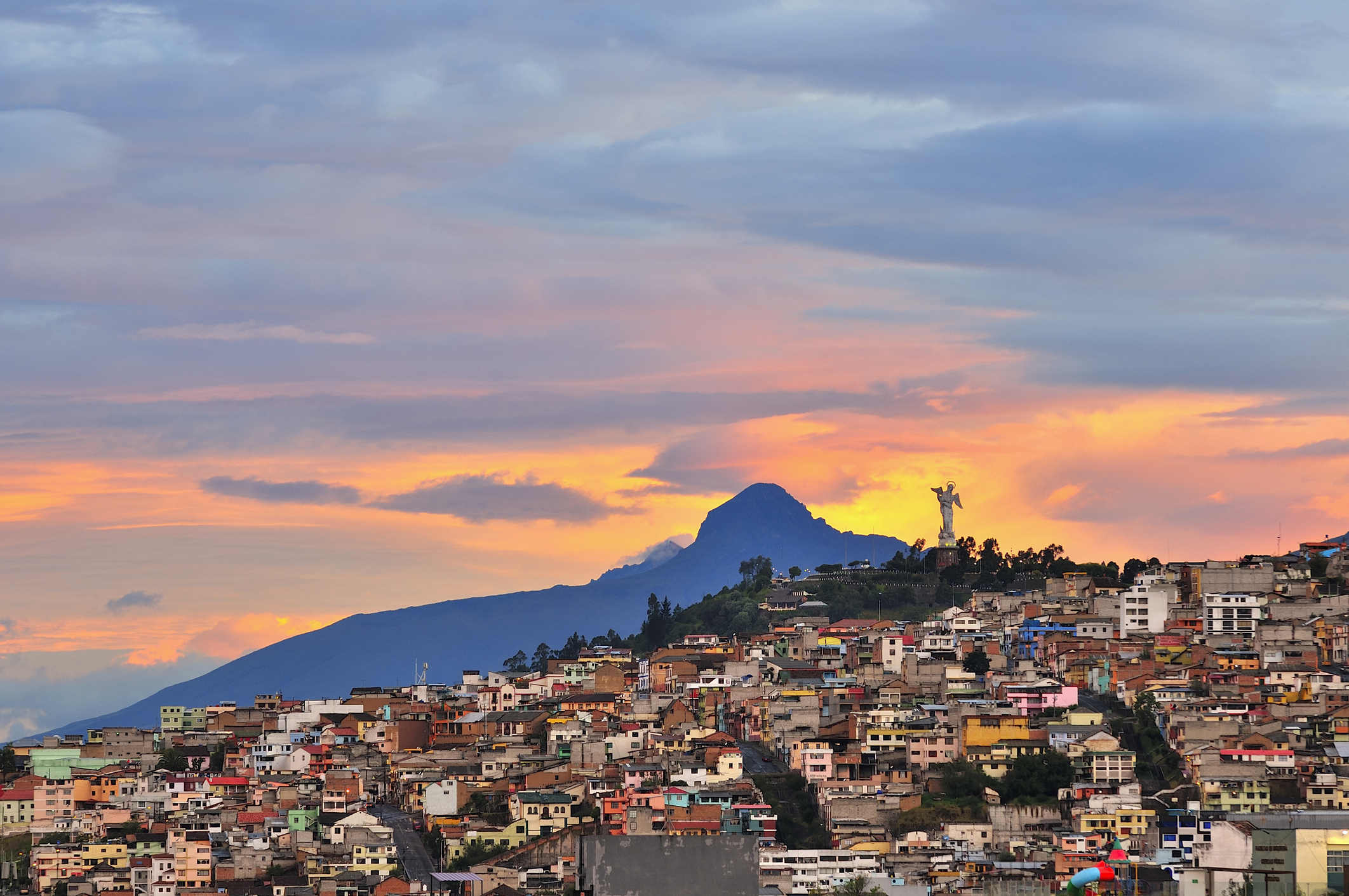 Altstadt von Quito in den ecuadorianischen Anden