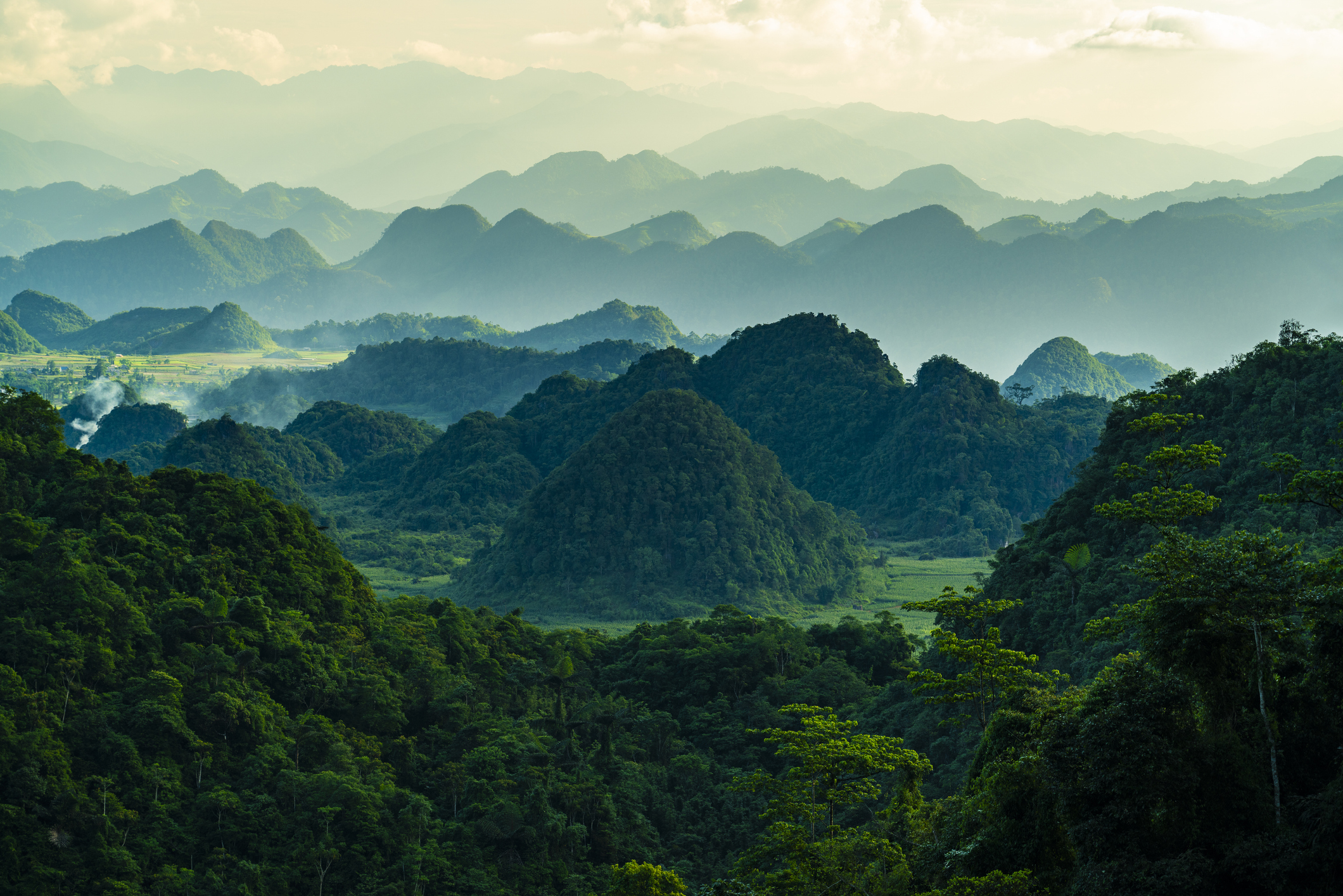 Naturlandschaft in Asien, bestehendes Titelbild des Artikels
