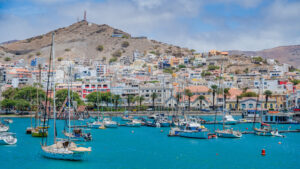 Bucht von Porto Grande der Stadt Mindelo, Insel Sao Vicente, Kap Verde