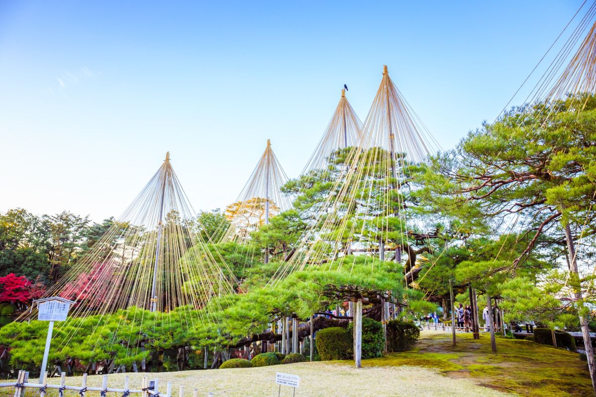 Entdecken Sie den Kenrokuen-Garten in Kanazawa – ein Advokat für die Kultur und Natur Japans
