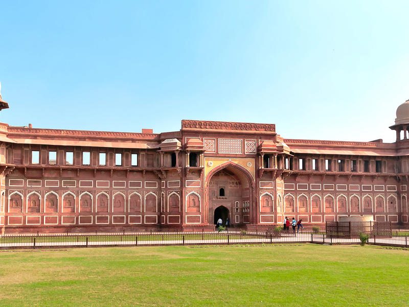 Taj Mahal in Agra auf der individuellen Indienreise