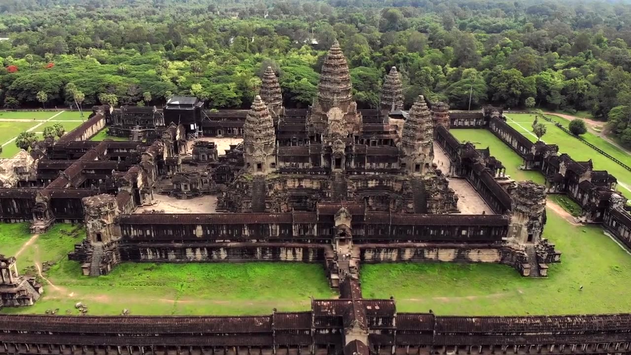 Luftaufnahme der Tempelanlage Angkor Wat in Kambodscha