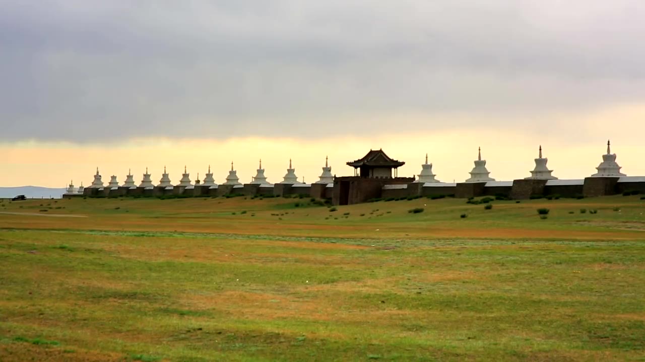Stadtmauern von Karakorum in der Mongolei